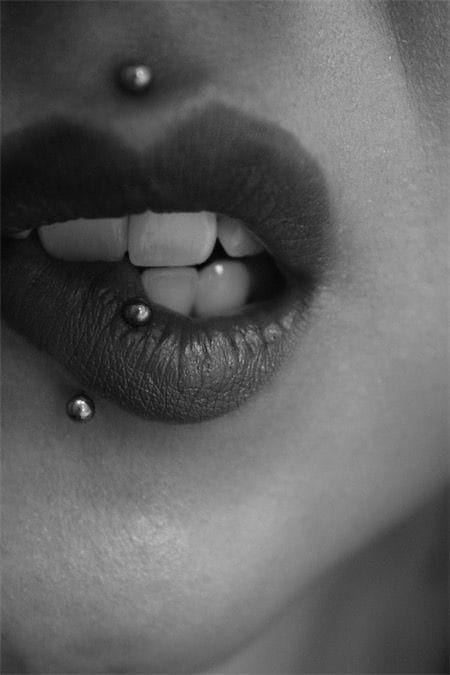 Labret Vertical